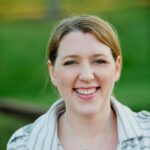 <a href=index-435.html target="_self">Linsey Knerl</a>